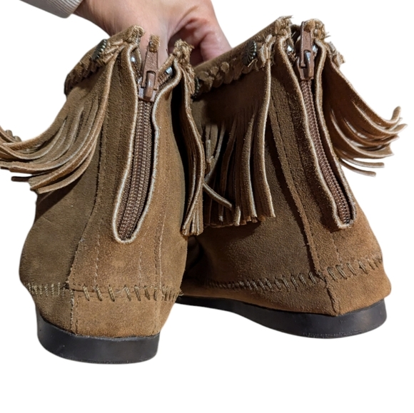 Minnetonka Hi Top Back Zip Hard Bottom Ankle Boot Brown Tan 9.5 - Picture 6 of 6